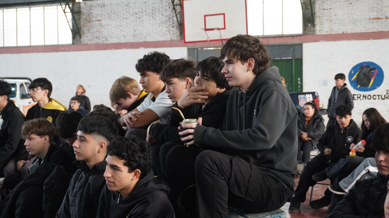DÍA NACIONAL DE LA SEGURIDAD VIAL: ESTUDIANTES PARTICIPARON DE UNA JORNADA DE CONCIENTIZACIÓN.